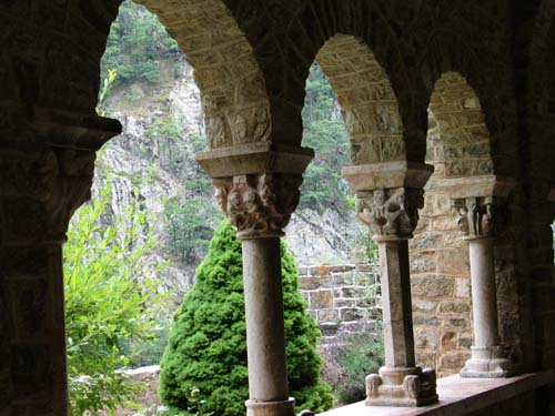 Abbaye St Martin du Canigou